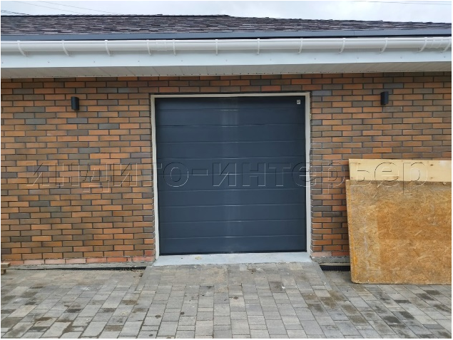 Секционные ворота Trend, покрытие M-гофр, цвет RAL 7016, с автоматикой